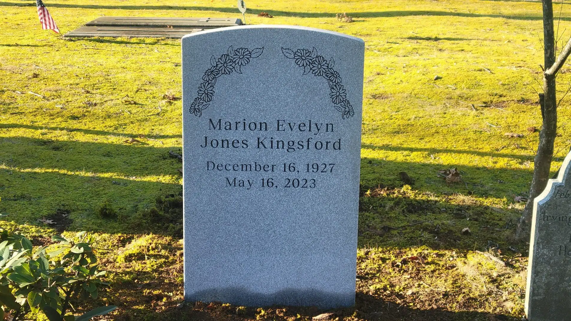 Granite Custom Mausoleum hand-carved by Mausoleum Design Shop in NJ — image 3